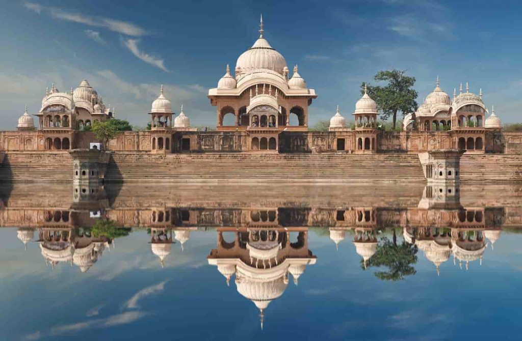 Kusum-Sarovar-Mathura_1